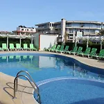 Hotel семеен идън 3*