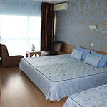 семеен идън Hotel