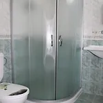 семеен идън Hotel