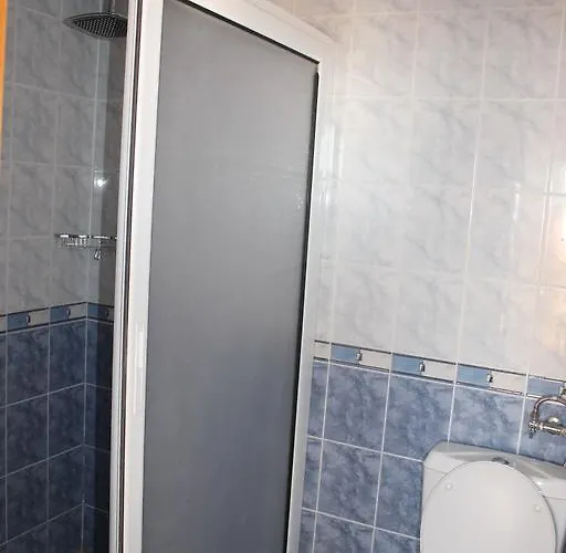 семеен идън