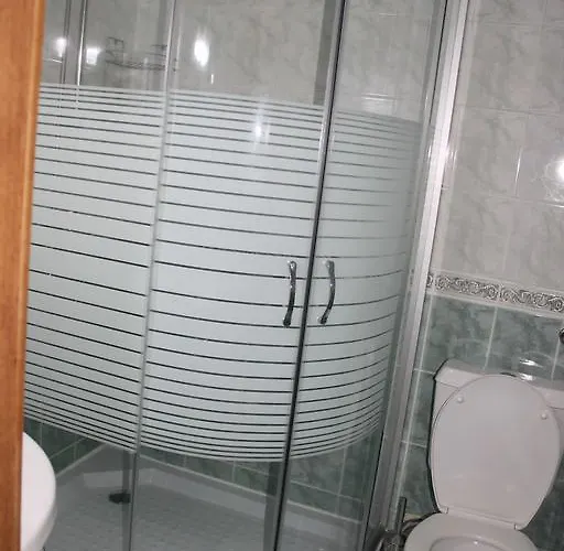 семеен идън Hotel 3*