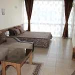 семеен идън Hotel Sveti Vlas