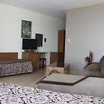 семеен идън Hotel