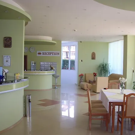 Hotel семеен идън Święty Włas