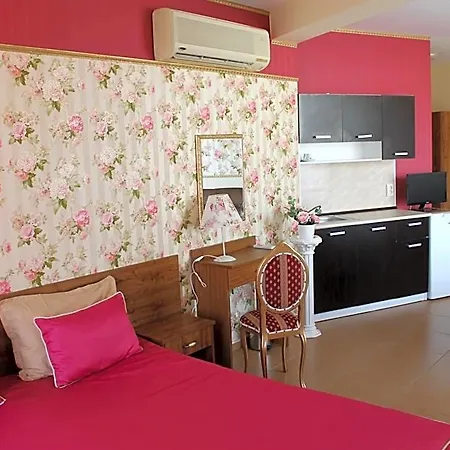 Hotel семеен идън Święty Włas