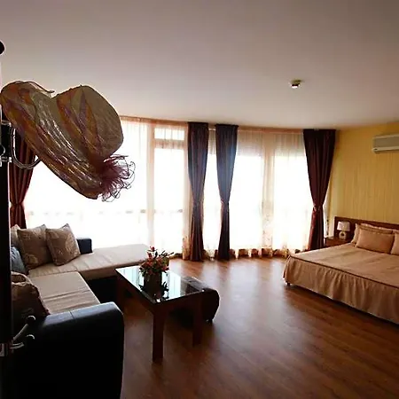 Hotel семеен идън Święty Włas