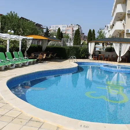 Hotel семеен идън 3*