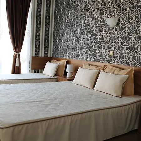 Hotel семеен идън Sveti Vlas