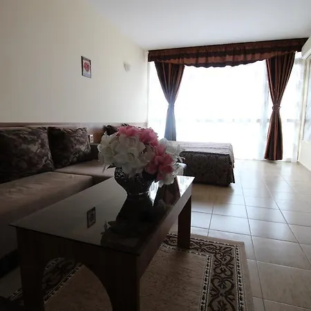 семеен идън Hotel