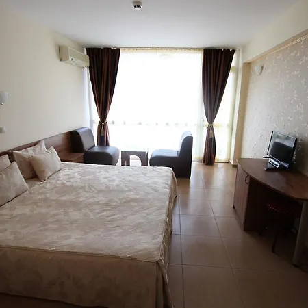 Otel семеен идън 3*