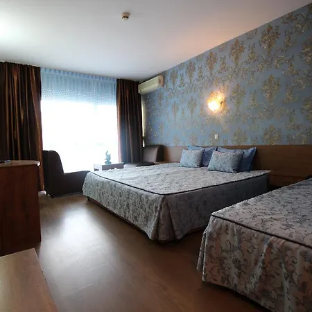 Hotel семеен идън