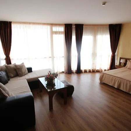 семеен идън Hotel Sveti Vlas