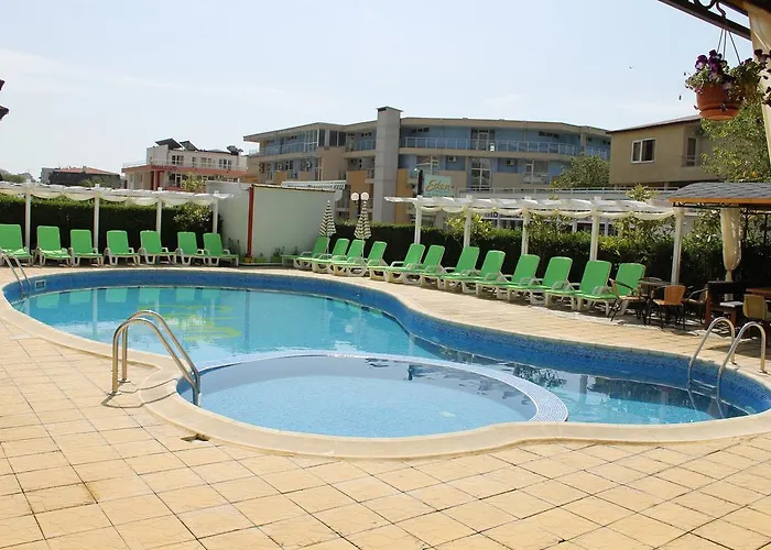 Ξενοδοχείο семеен идън Sveti Vlas