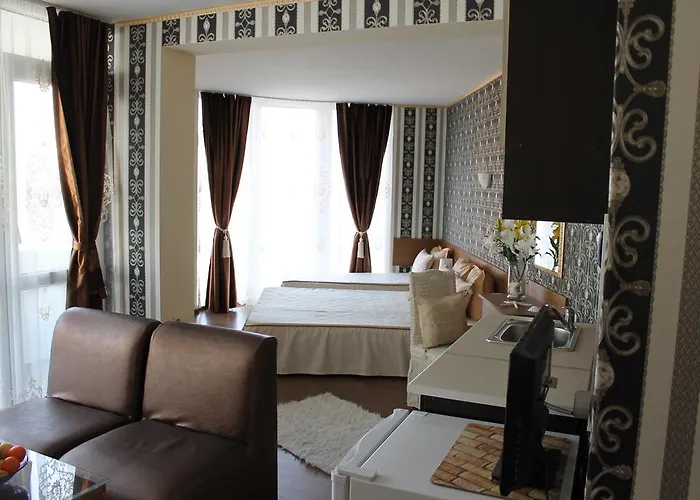 семеен идън Hotel